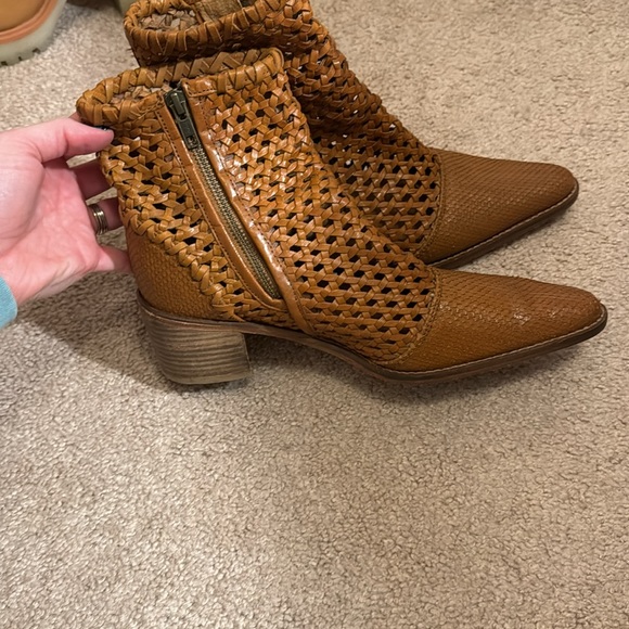 FREE PEOPLE | Size 39 | In the Loop Boot - Picture 5 of 10